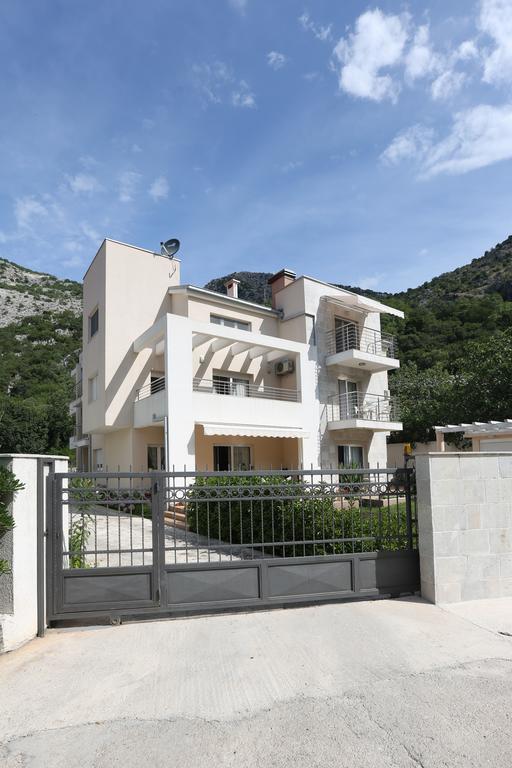 Apartment San Marco Risan Εξωτερικό φωτογραφία